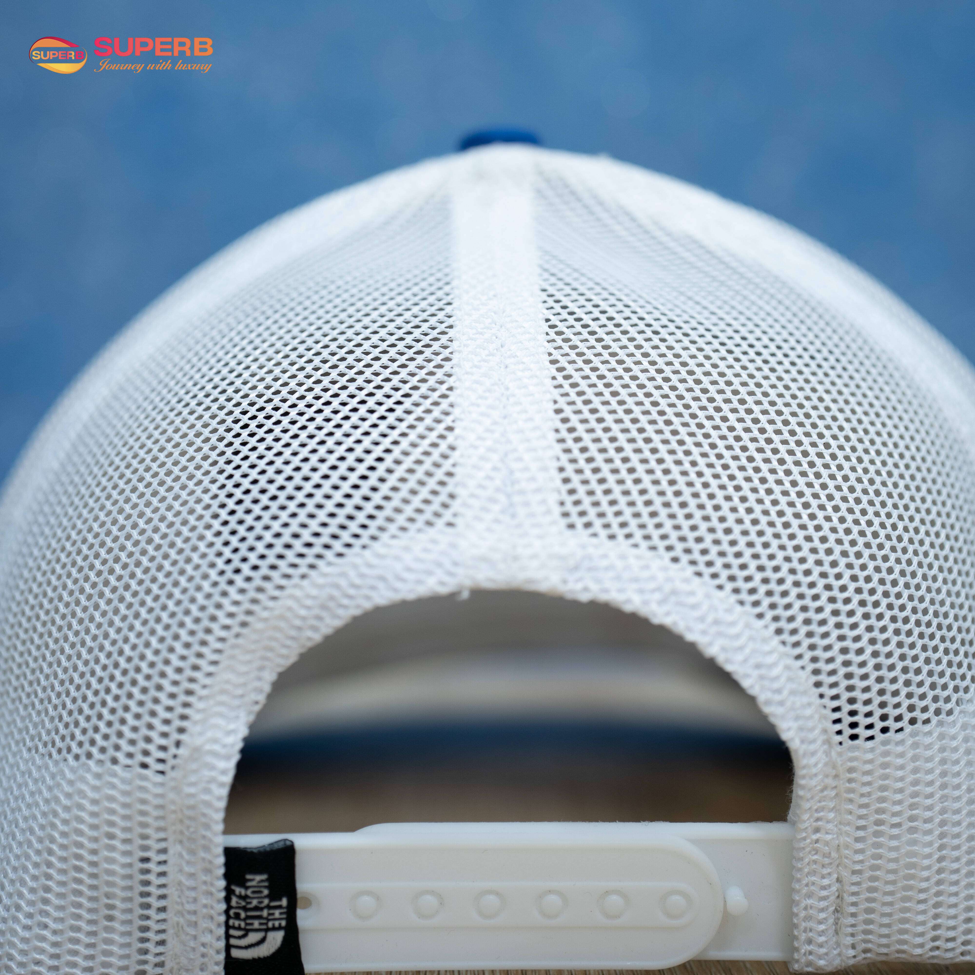 The North Face Classic Trucker Cap | Breathable Mesh Back & Adjustable Fit || SUCTNFW09 - 